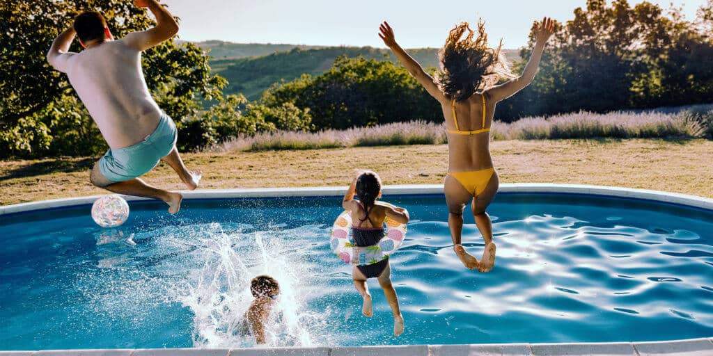 Swimming In Spring 5 steps to get your pool ready for swim season - Hyclor